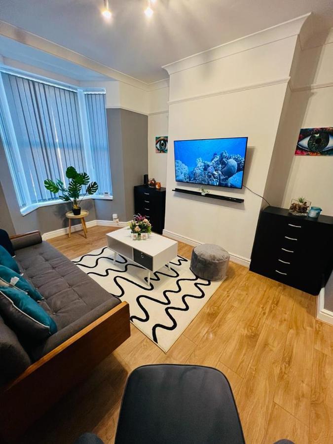 Luxurious Modern House In Anfield! Close To Lfc, Efc, City Centre!!! リヴァプール エクステリア 写真